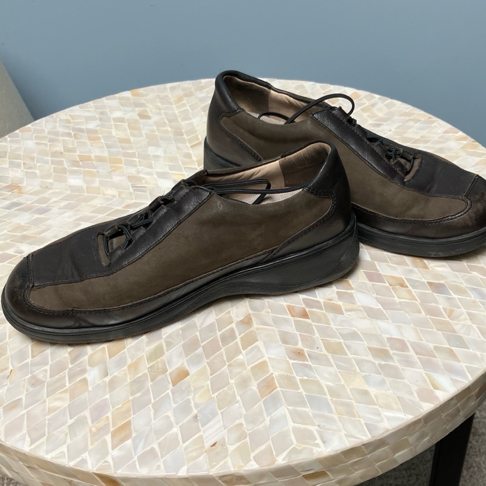 Finn Comfort Handmade German SZ 4 UK (6 US) Leather Shoe WTHOUT ORIGINAL INSOLES